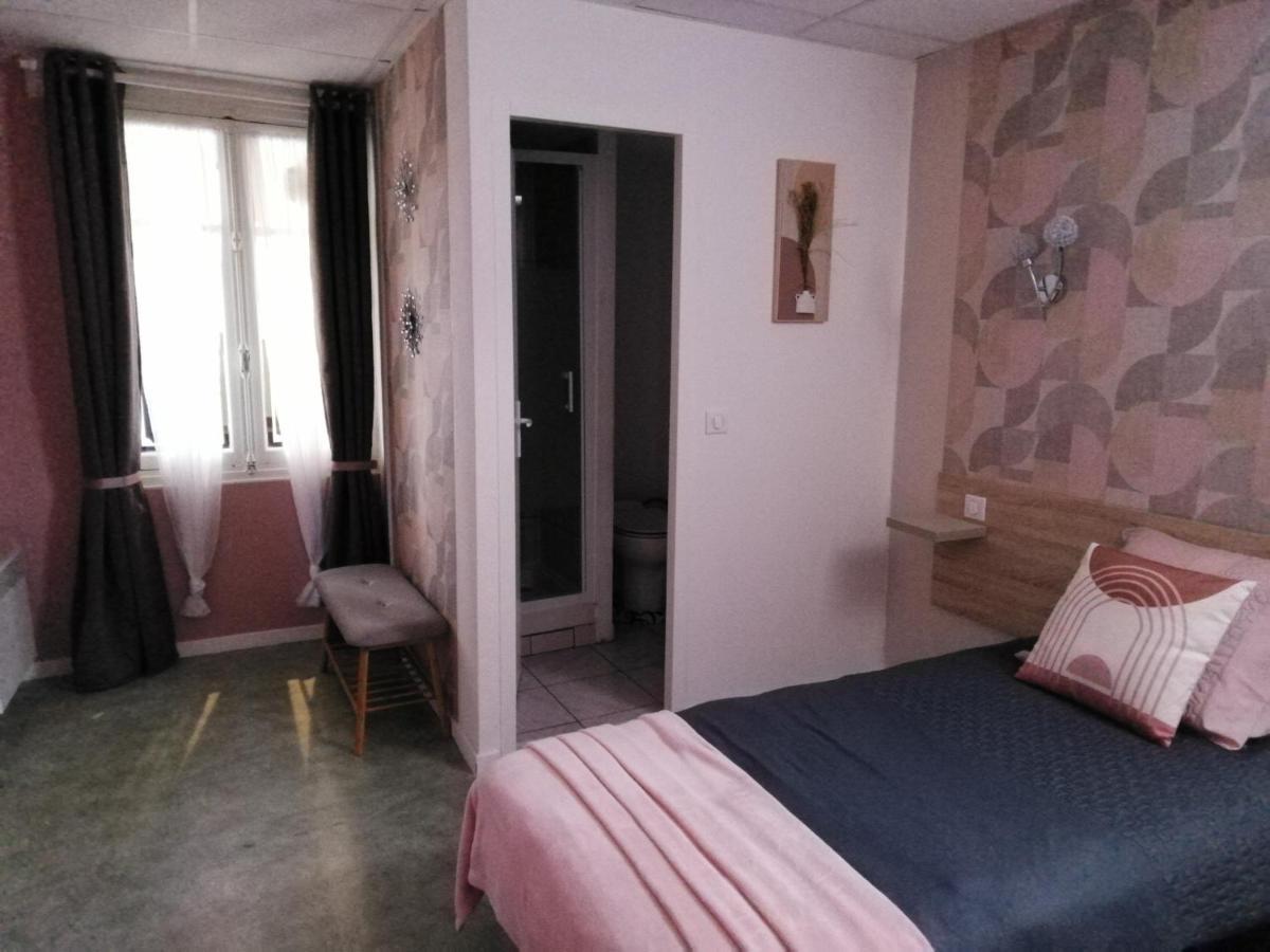 Hotel Sainte Therese Lourdes Exterior photo